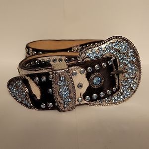 Western Bling Leather Belt size 32.